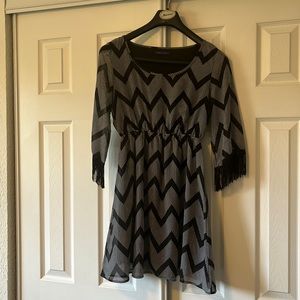 Ladies black white dress size small